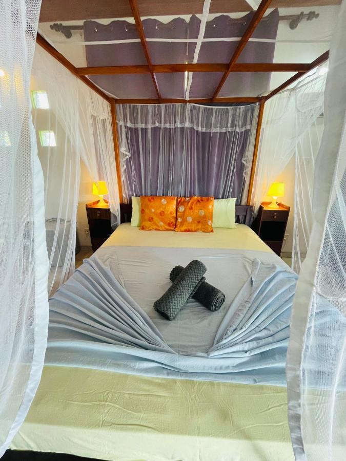 Bougain Villa Guesthouse Mirissa Ngoại thất bức ảnh